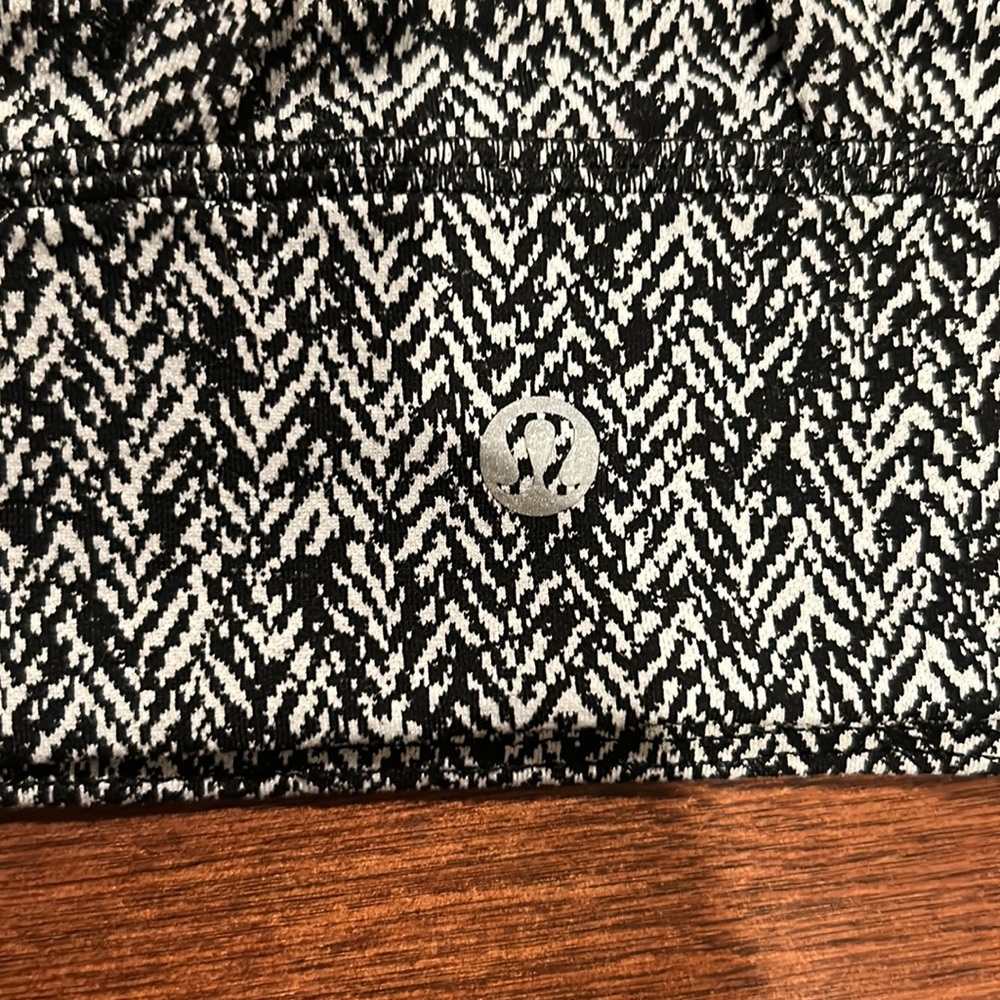 lululemon Sports Bra - Picture 4 of 6